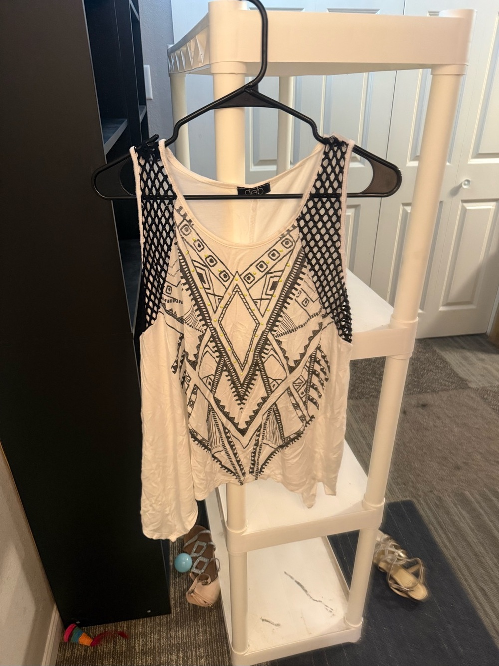 Deb White Sleeveless Tank with Black Geometric Print